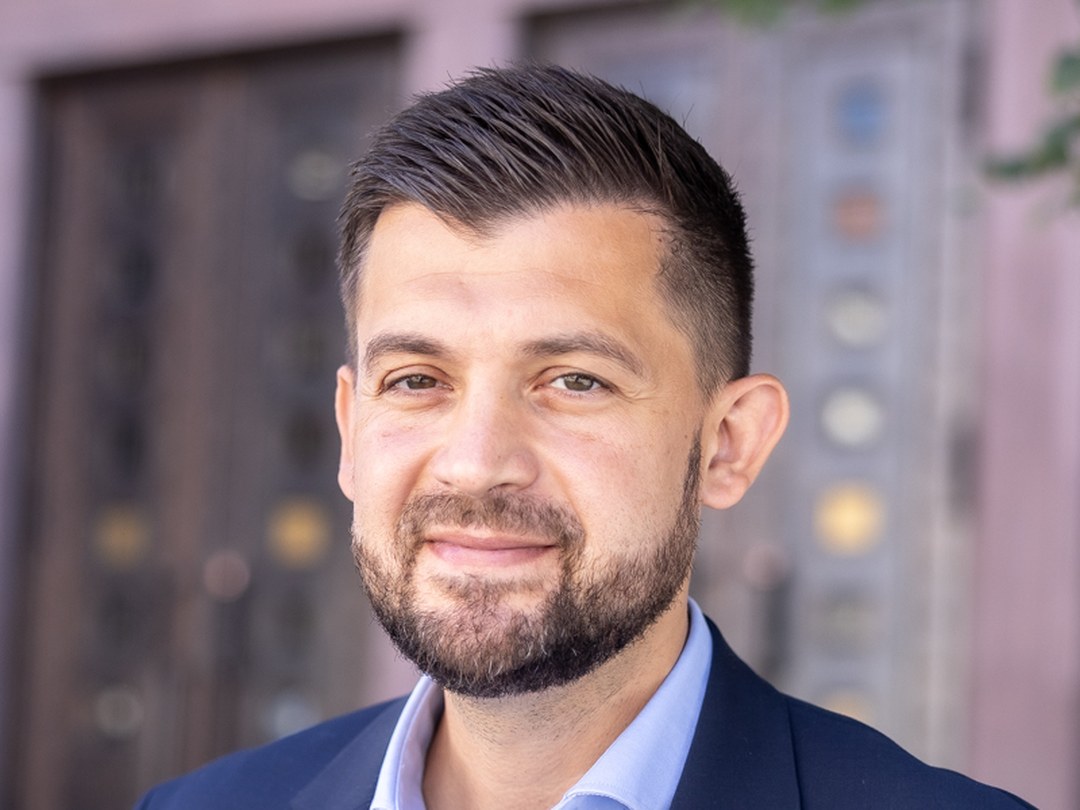Oficiální portrét Jana Hušbauera